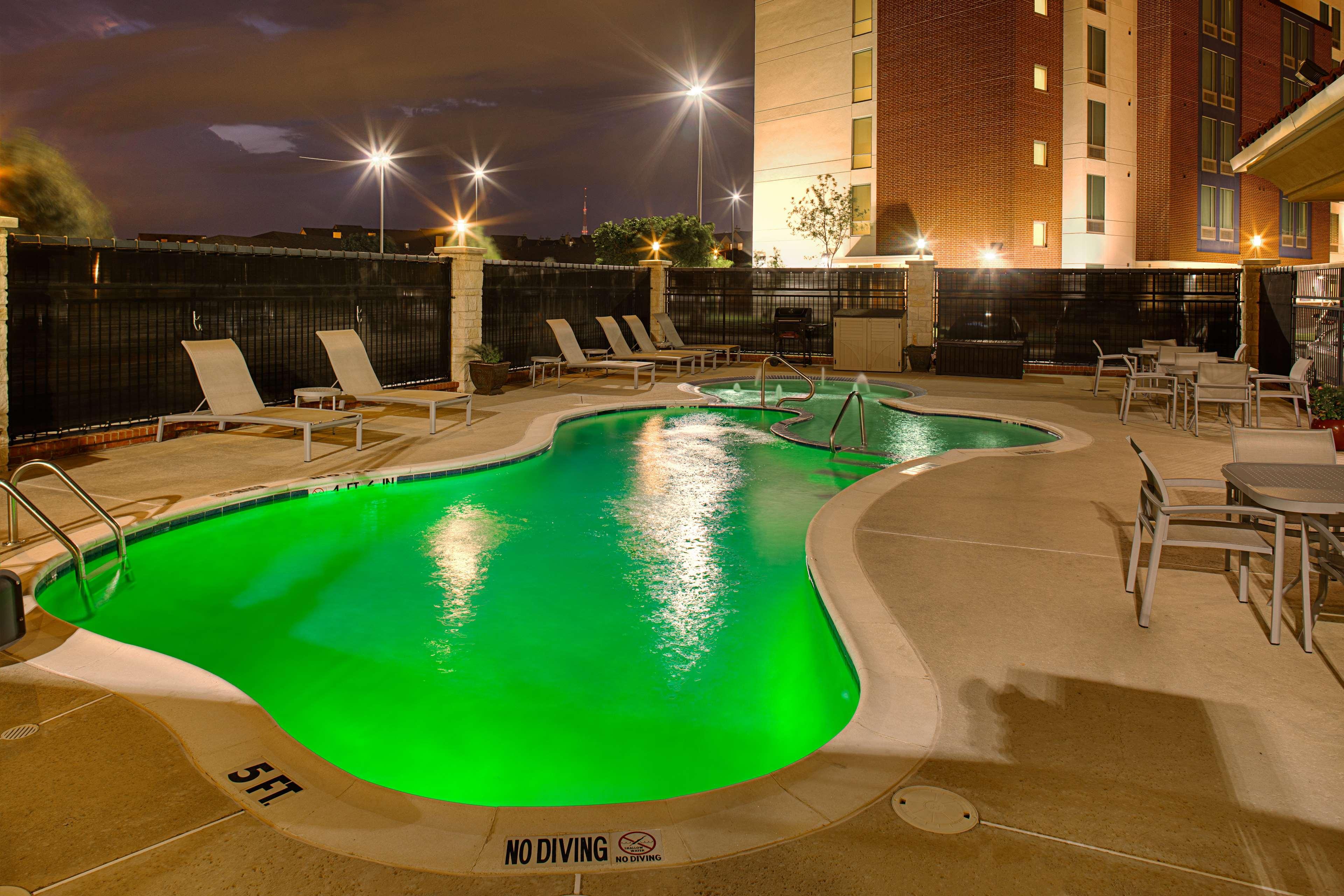 Hampton Inn And Suites Dallas/Lewisville-Vista Ridge Mall Dış mekan fotoğraf