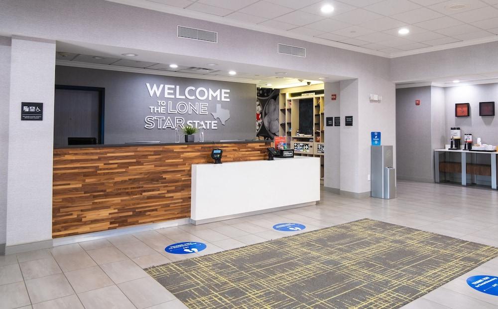 Hampton Inn And Suites Dallas/Lewisville-Vista Ridge Mall Dış mekan fotoğraf