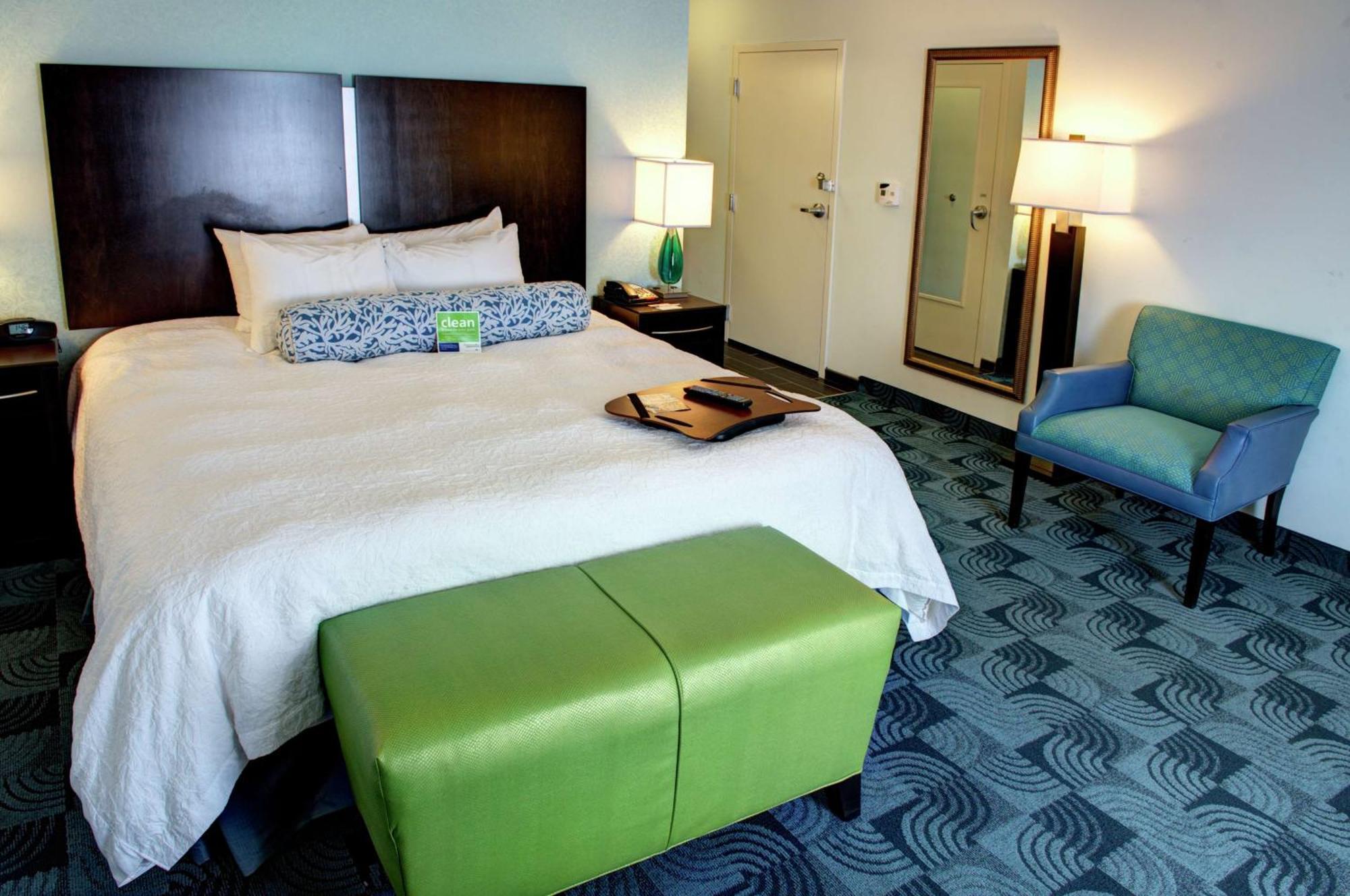 Hampton Inn And Suites Dallas/Lewisville-Vista Ridge Mall Dış mekan fotoğraf