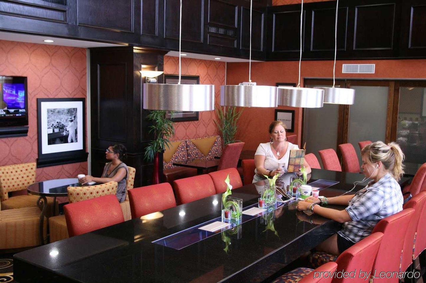 Hampton Inn And Suites Dallas/Lewisville-Vista Ridge Mall Restoran fotoğraf